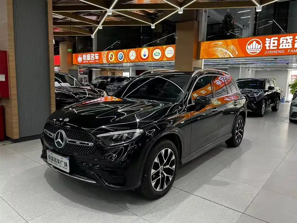 Mercedes-Benz GLC — фото 1