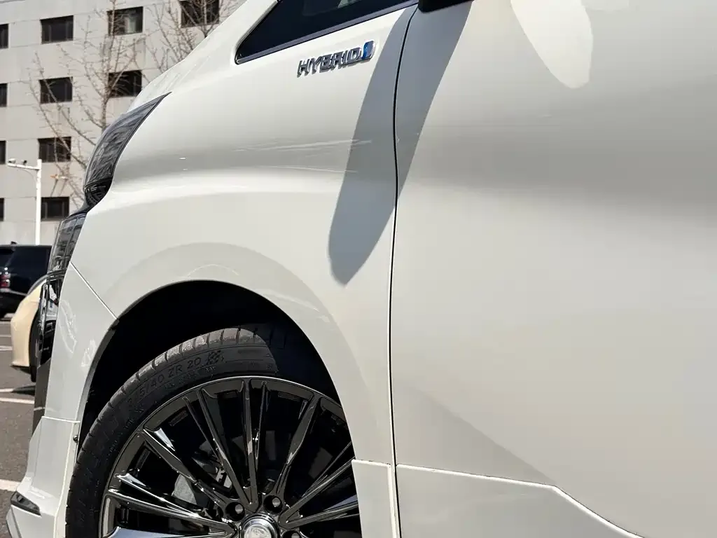 Toyota Vellfire 2021 из CN, фото 2