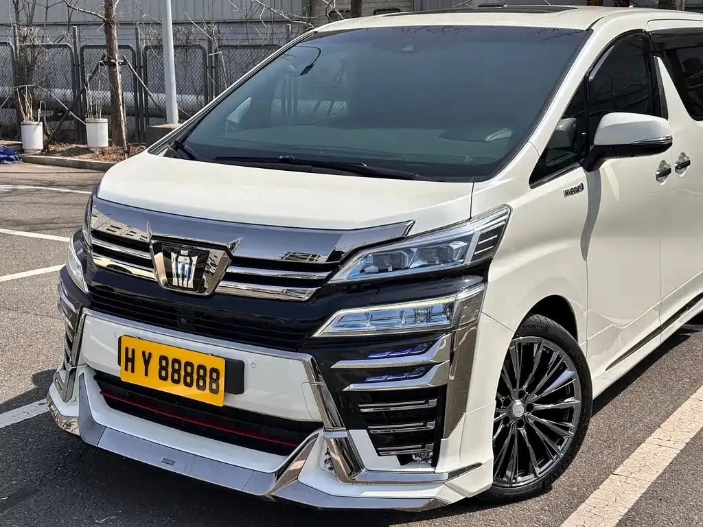 Toyota Vellfire 2021 из CN, фото 4