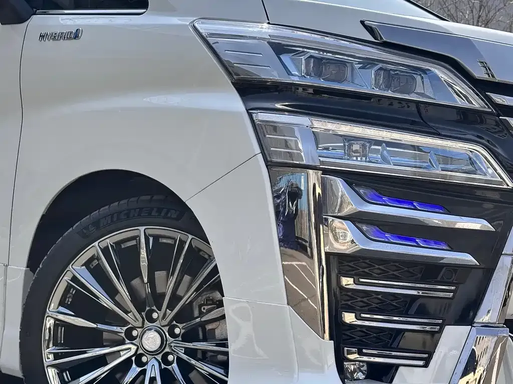 Toyota Vellfire 2021 из CN, фото 3