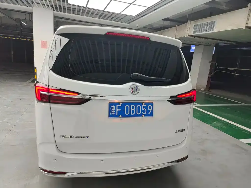 Buick GL8 2022 из CN, фото 8