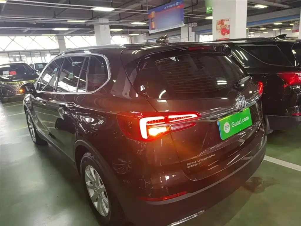 Buick Envision Plus — фото 9