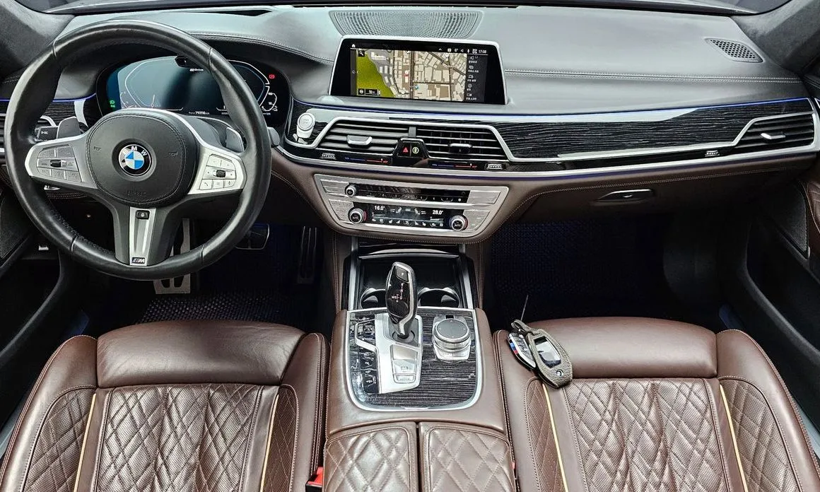 BMW 7-Series 2021 из KR, фото 9