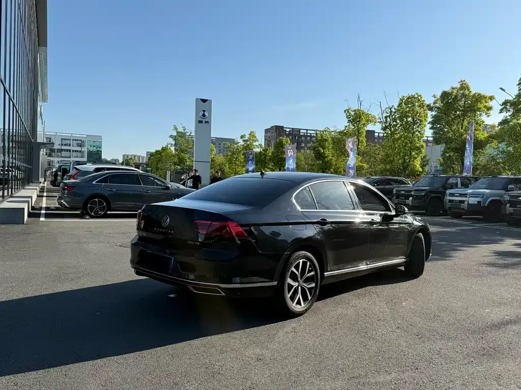 Volkswagen Magotan 2022 из CN, фото 10