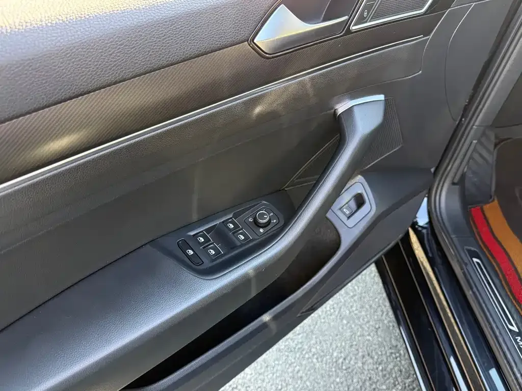 Volkswagen Magotan 2022 из CN, фото 6