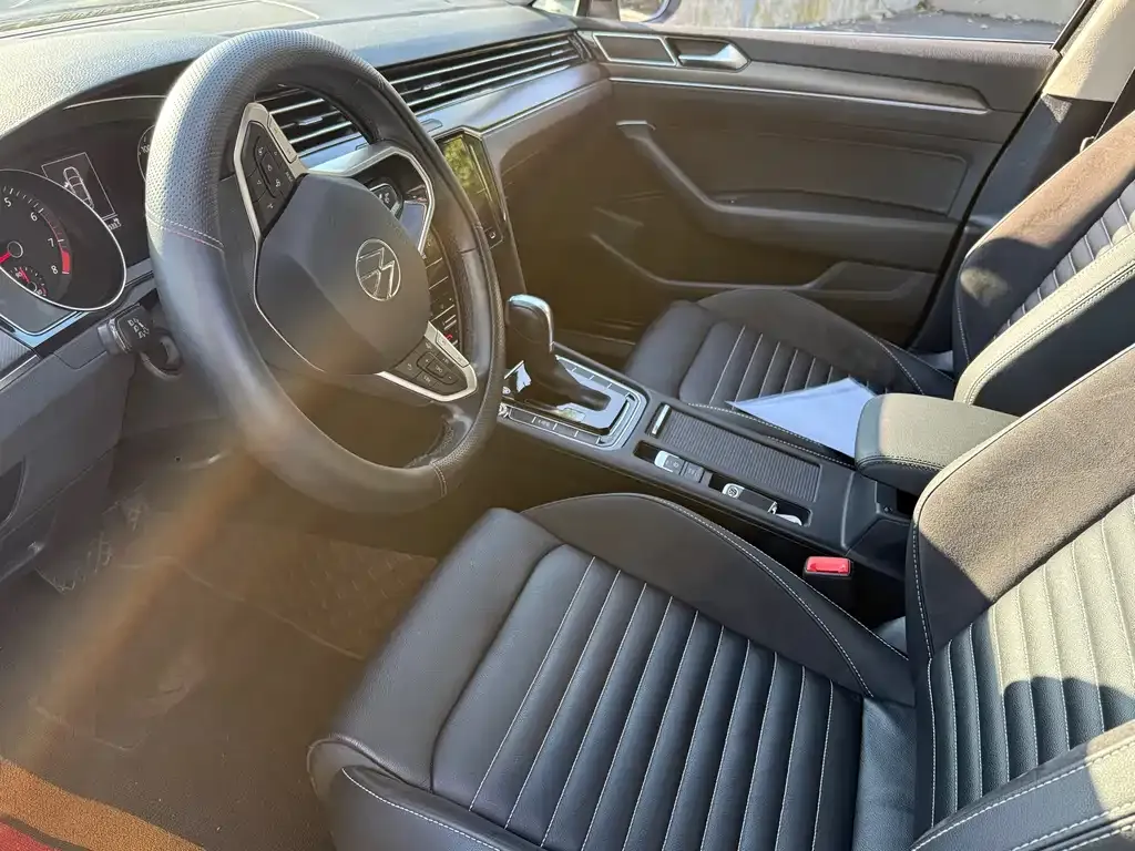 Volkswagen Magotan 2022 из CN, фото 9