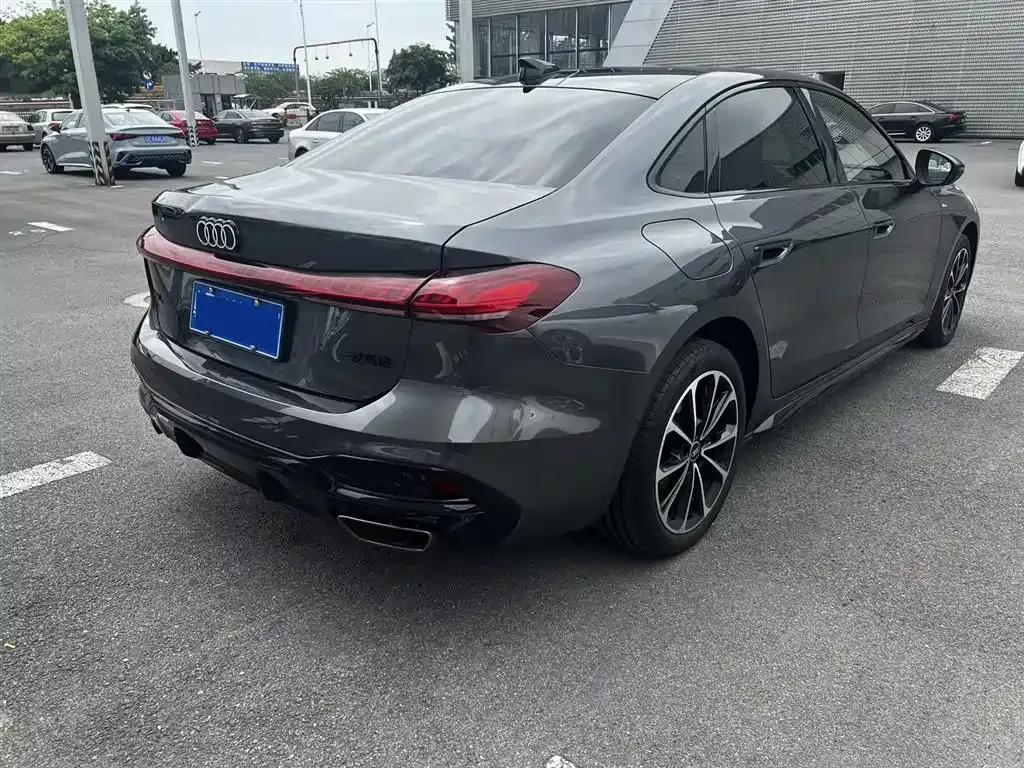 Audi A5L 2025 из CN, фото 8