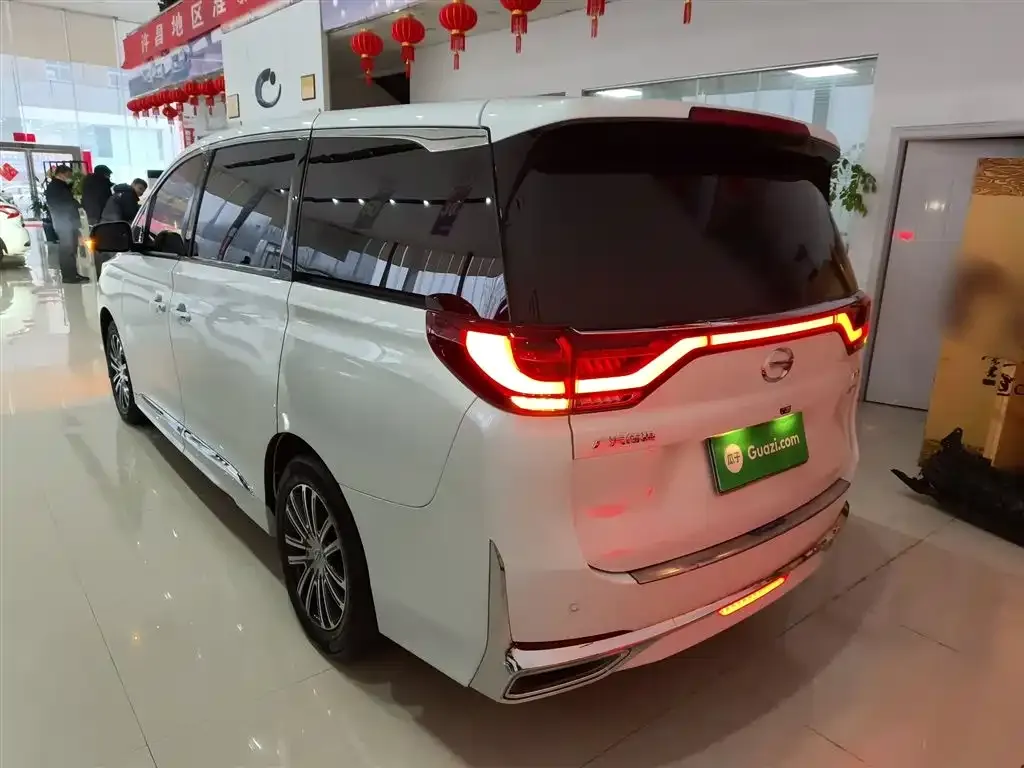 GAC Motor Trumpchi M8 — фото 10