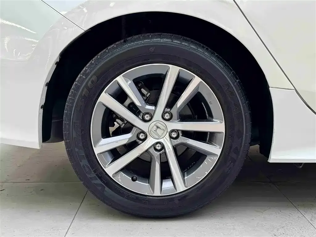 Honda Civic — фото 10