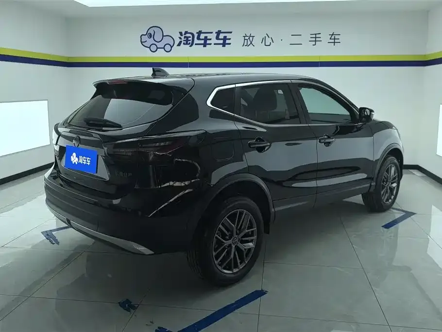 Nissan Qashqai — фото 7