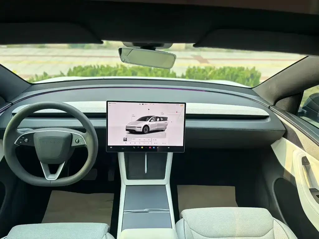 Tesla Model Y L 2025 из CN, фото 2