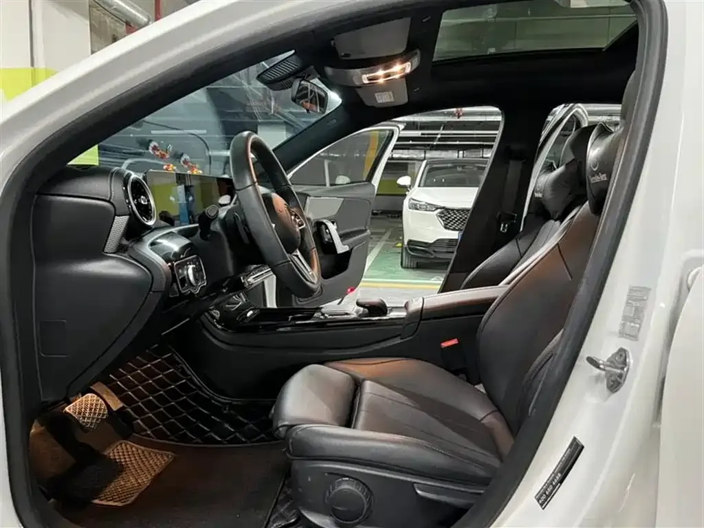Mercedes-Benz A-Class 2023 из CN, фото 6