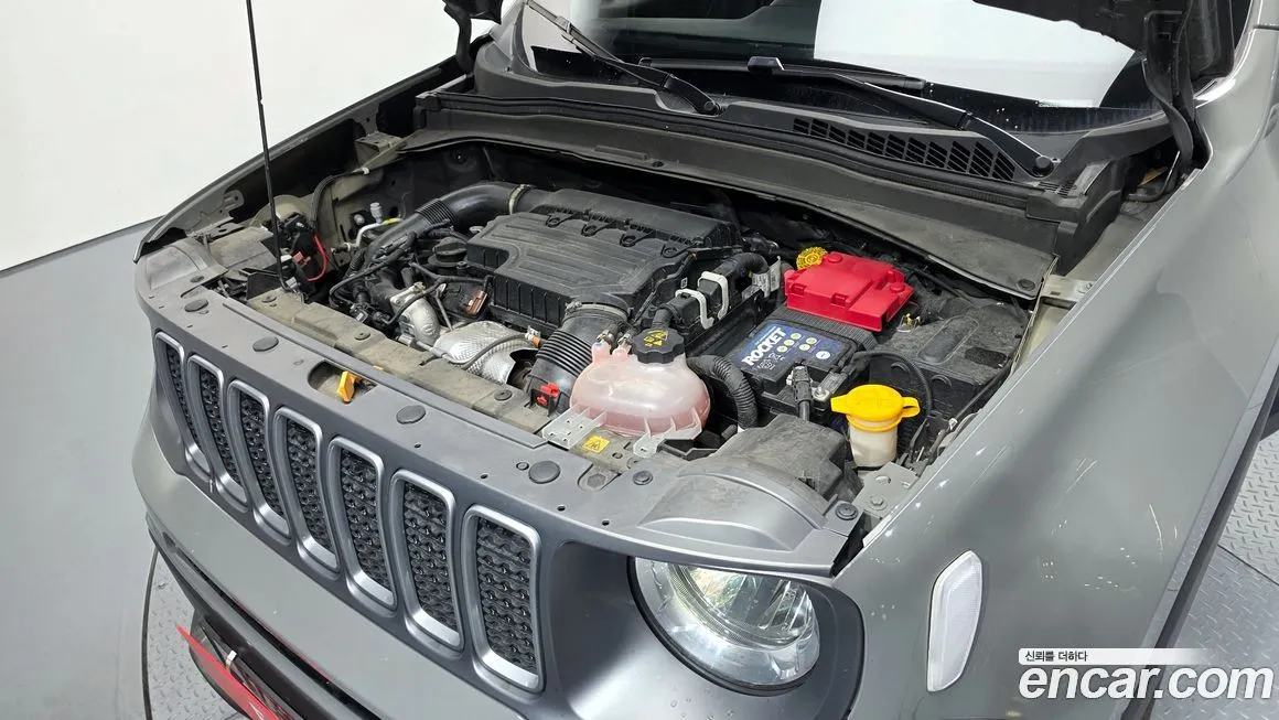 Jeep Renegade 2022 из KR, фото 8