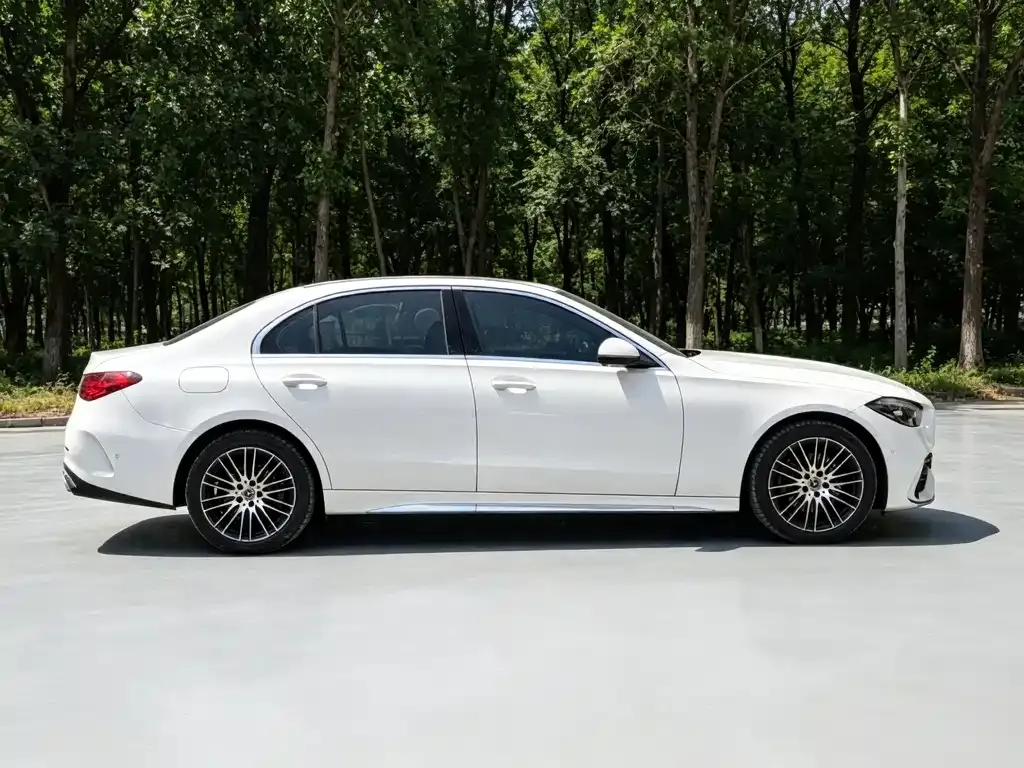 Mercedes-Benz C-Class — фото 6