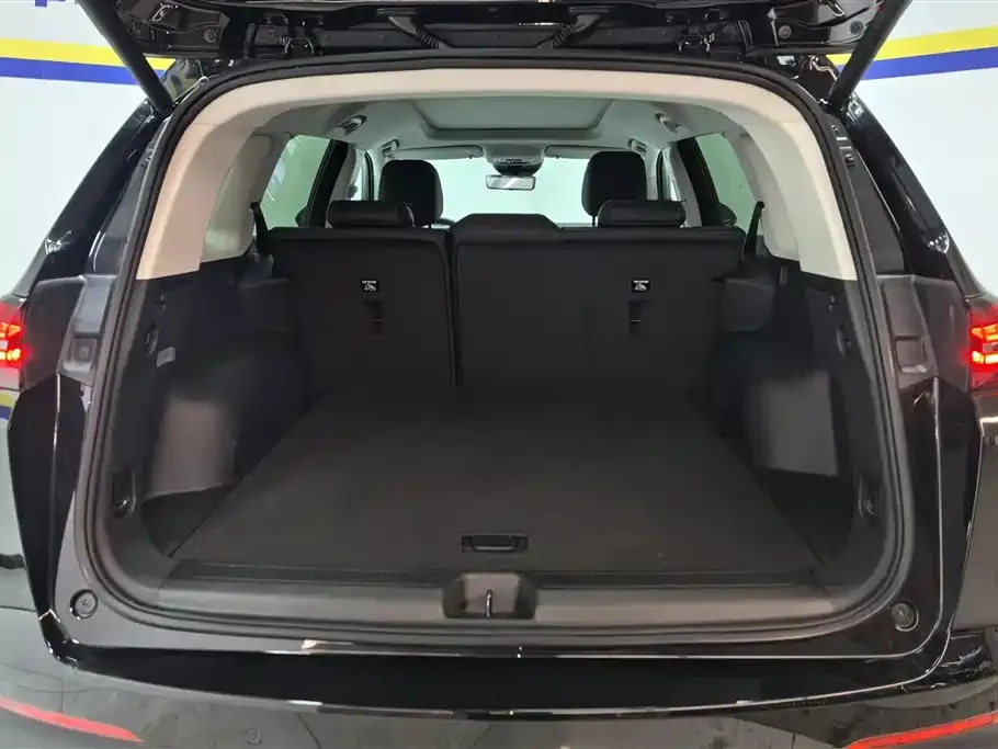 Buick Envision Plus — фото 2