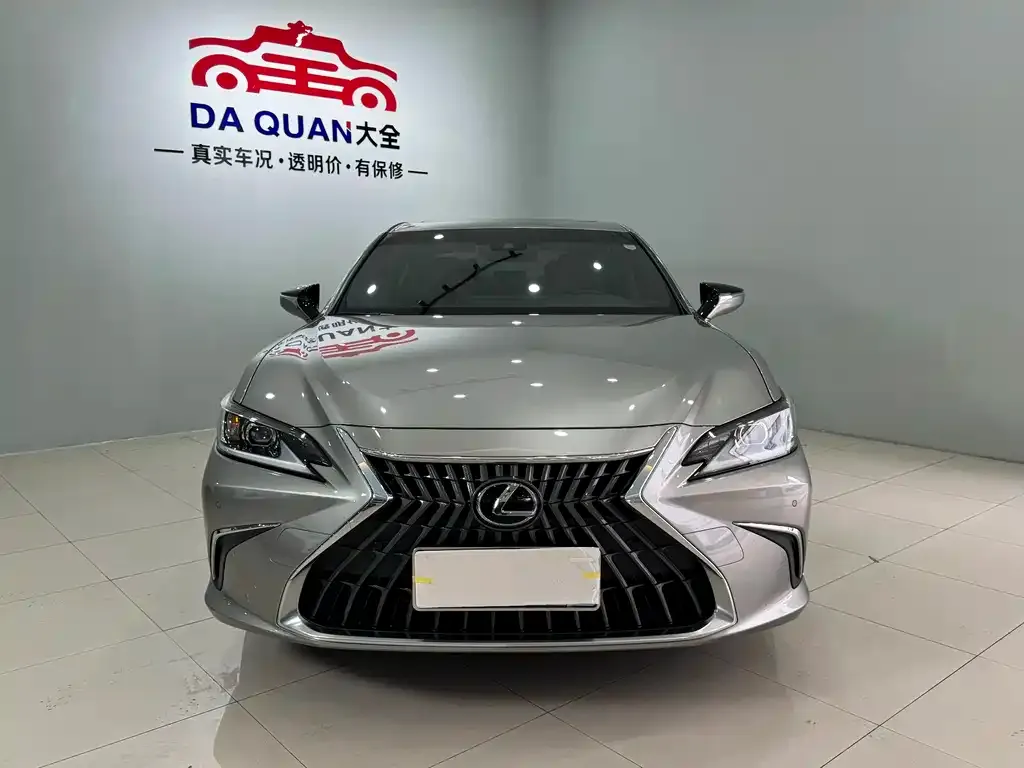 Lexus ES 2024 из CN, фото 2