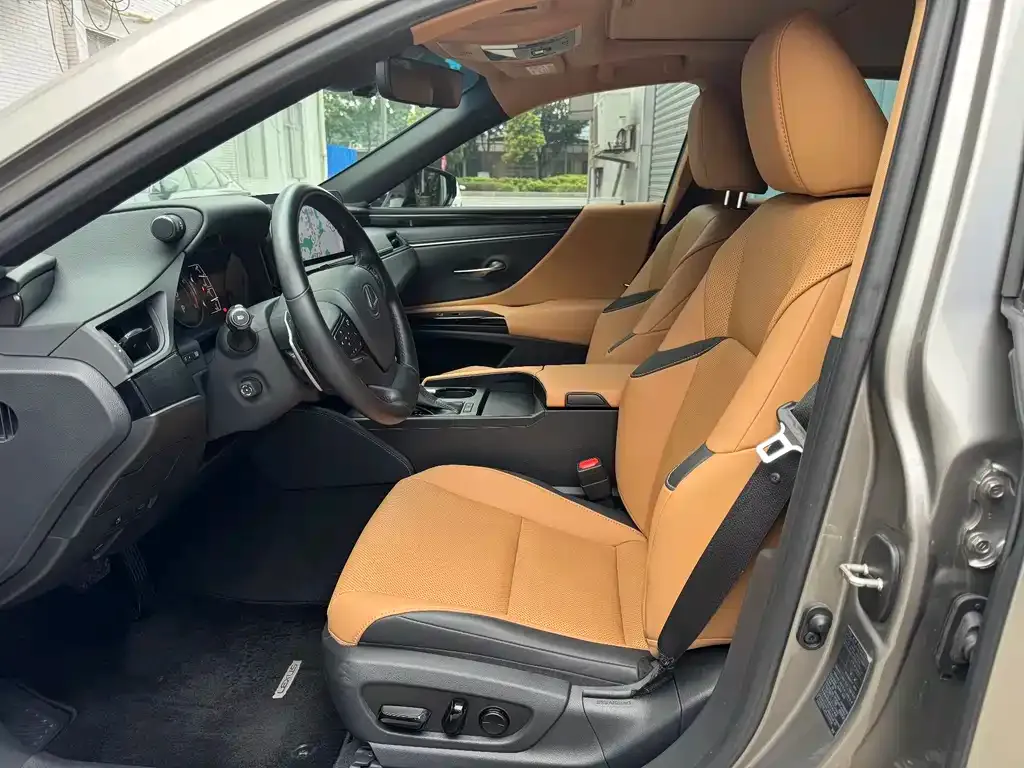 Lexus ES 2024 из CN, фото 7