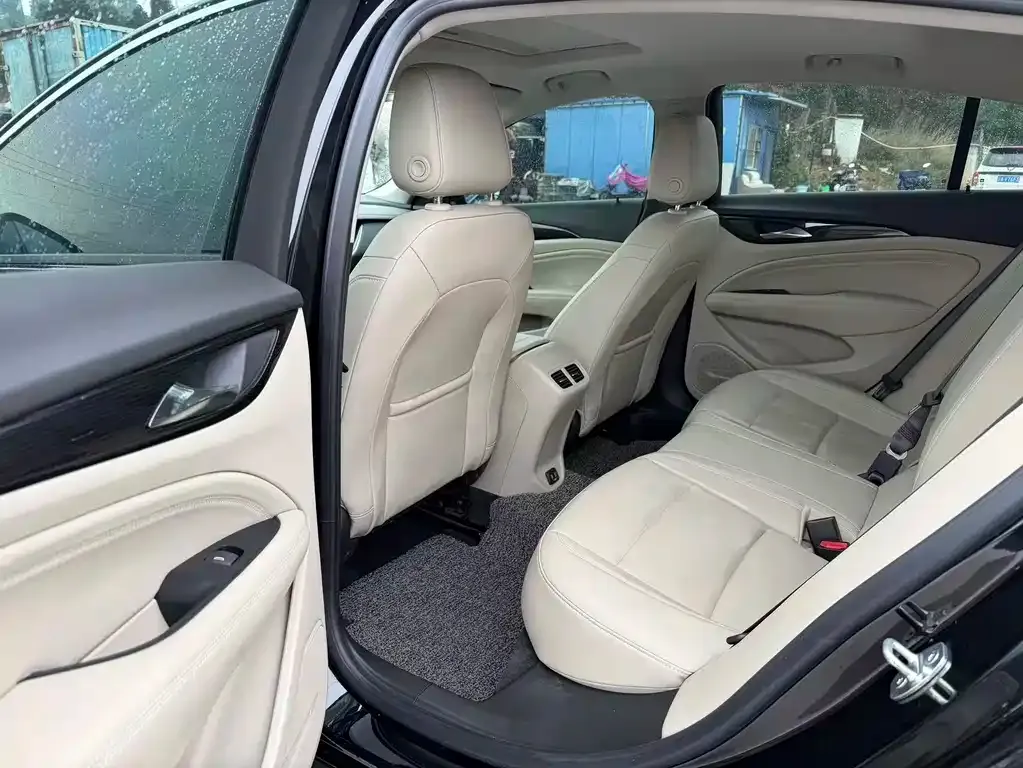 Buick Regal — фото 6