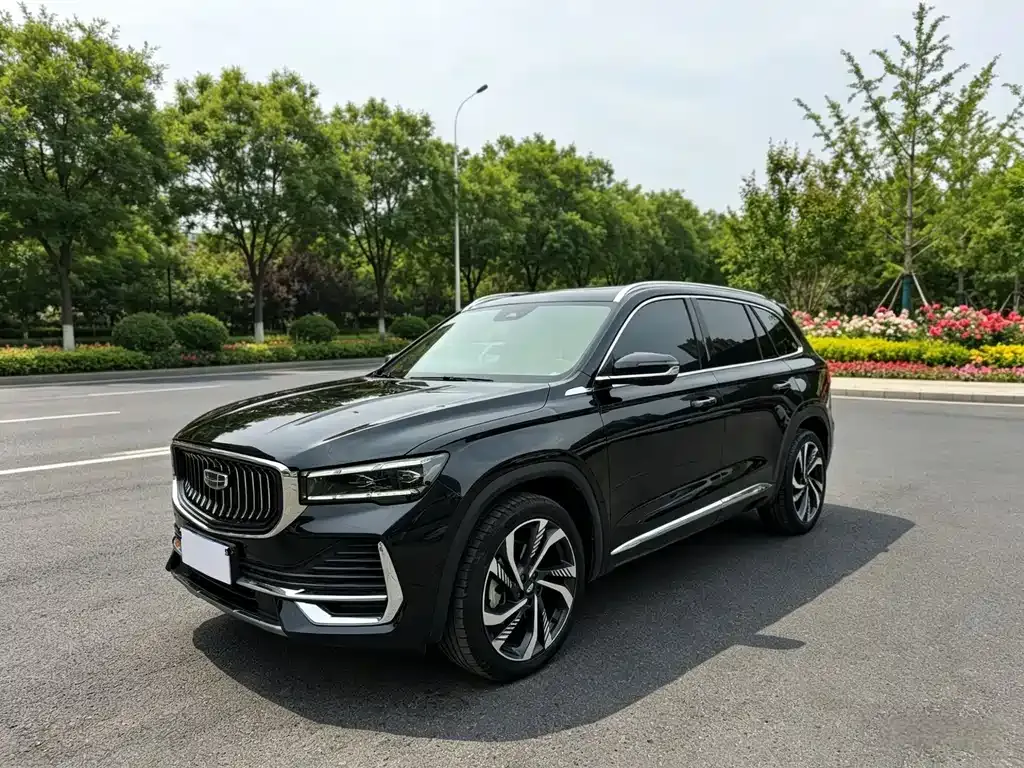 Geely Xingyue L — фото 1