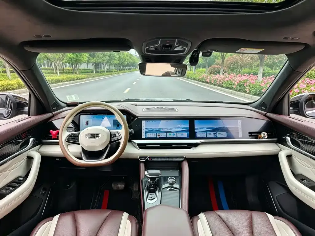 Geely Xingyue L — фото 2