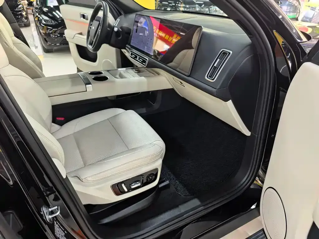 Li Auto L7 2025 из CN, фото 8
