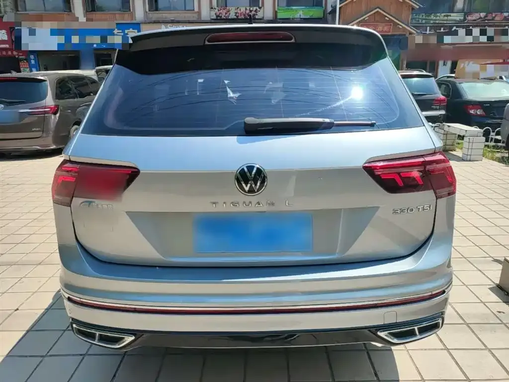Volkswagen Tiguan L — фото 5