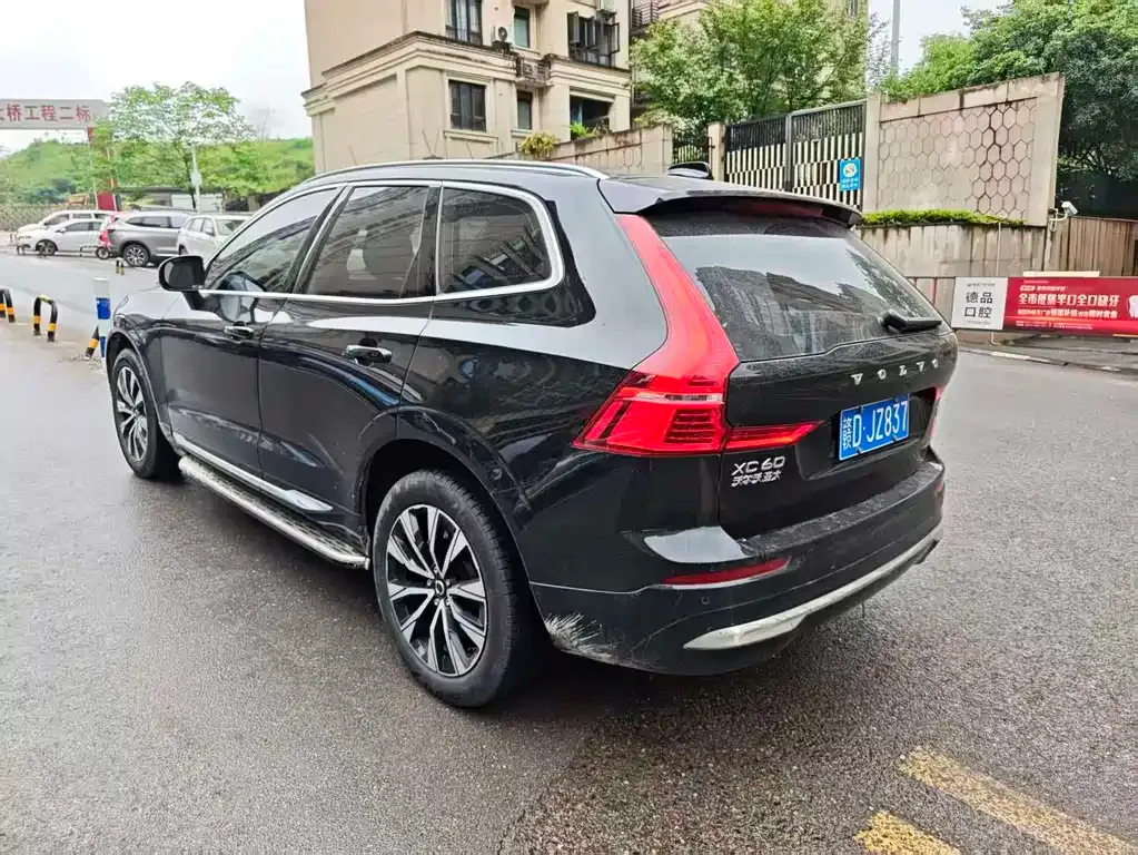 Volvo XC60 2023 из CN, фото 6