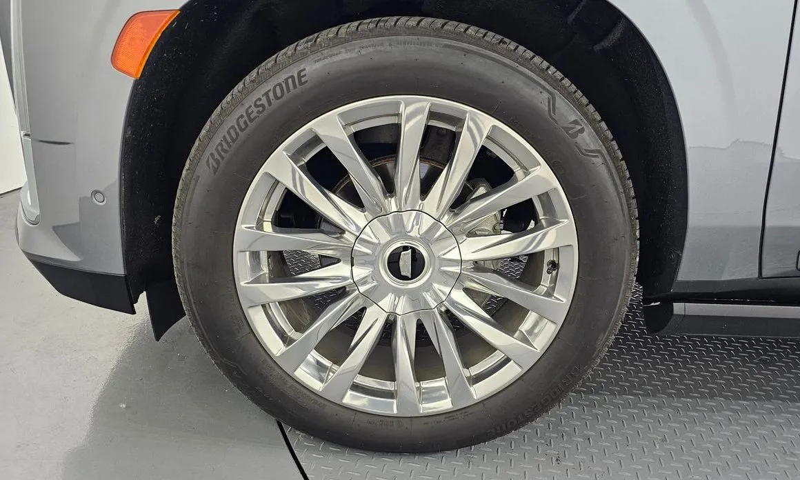 Cadillac Escalade 2022 из KR, фото 8