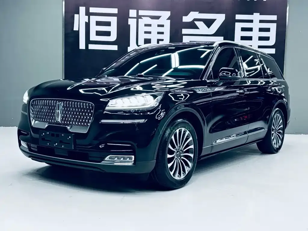 Lincoln Aviator — фото 1
