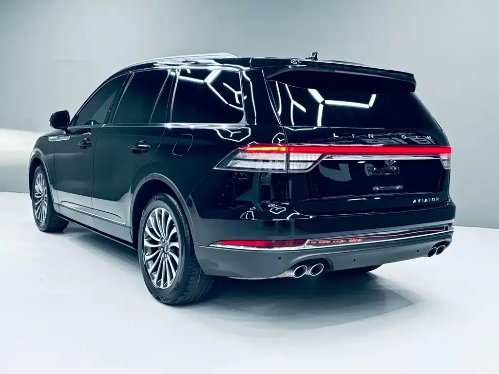 Lincoln Aviator — фото 3