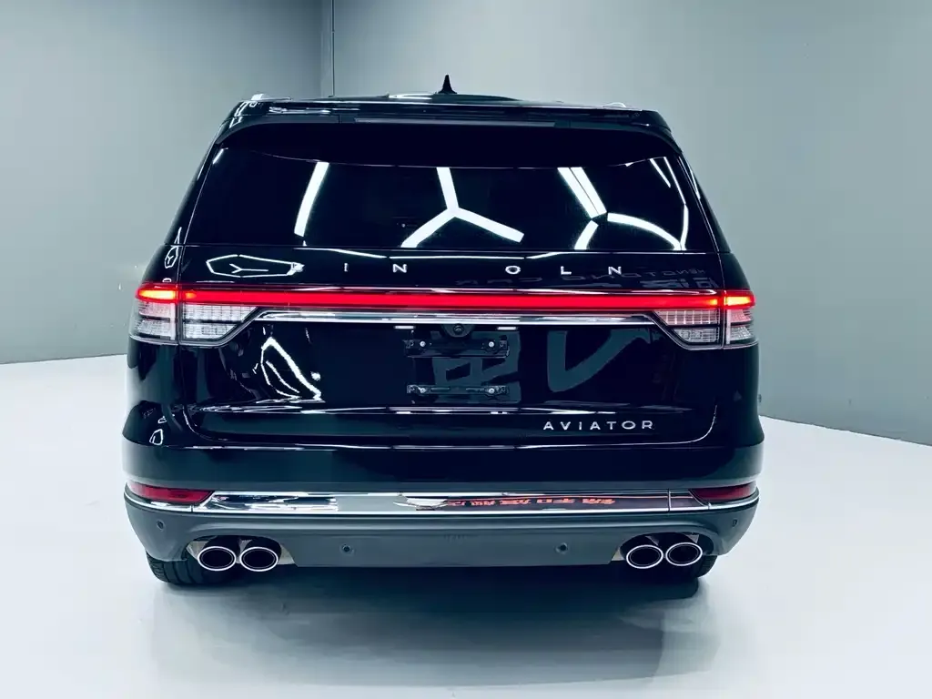 Lincoln Aviator — фото 2