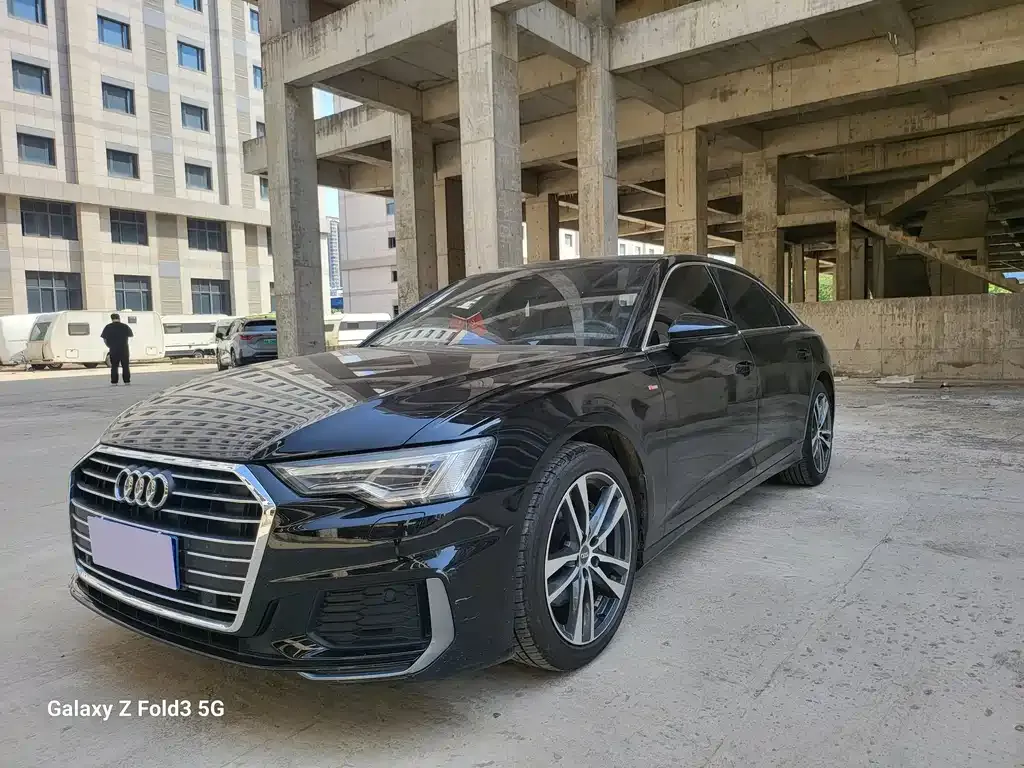 Audi A6L 2022 из CN, фото 1