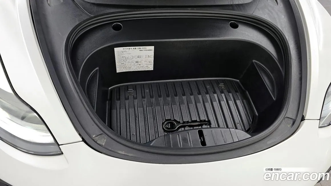 Tesla Model 3 2021 из KR, фото 9