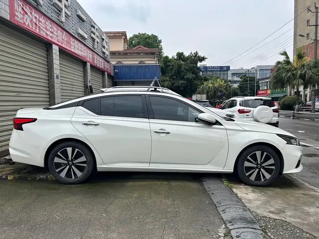 Nissan Teana — фото 7