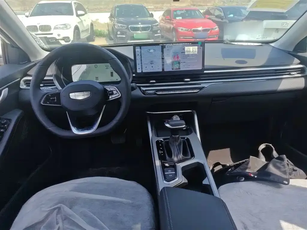 Geely Emgrand 2026 из CN, фото 8