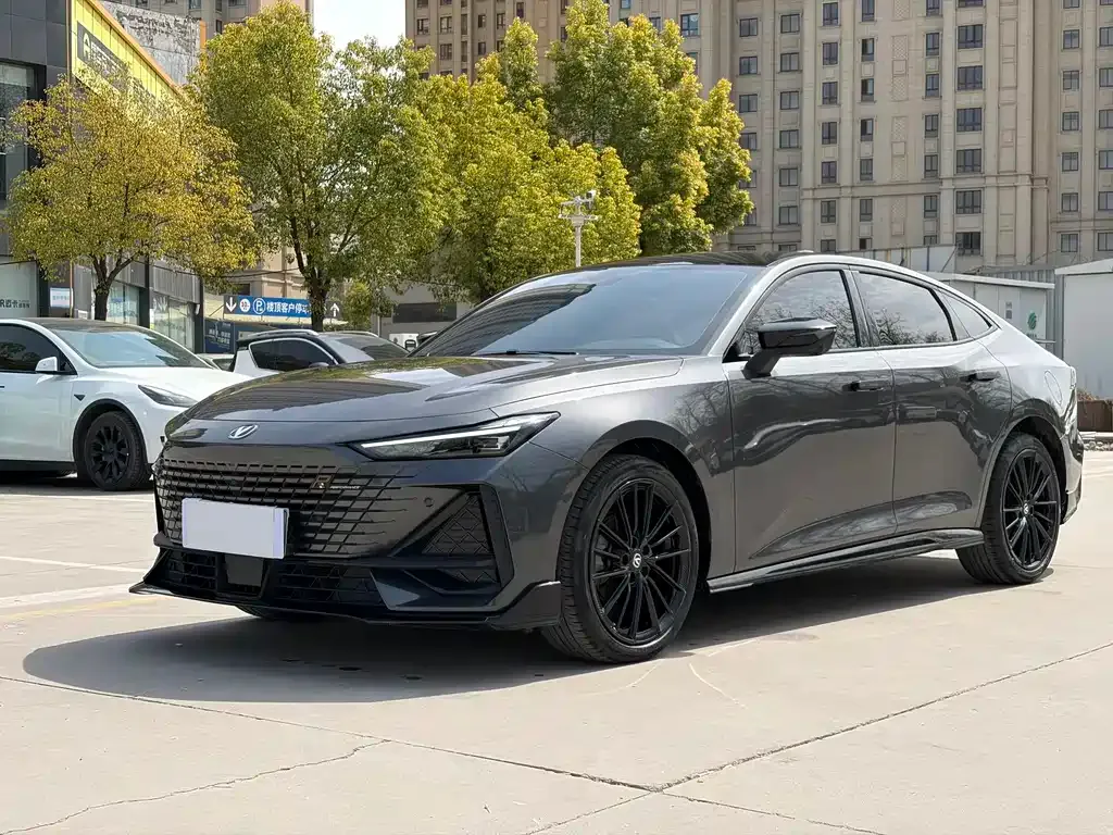 Changan UNI-V 2023 из CN, фото 1