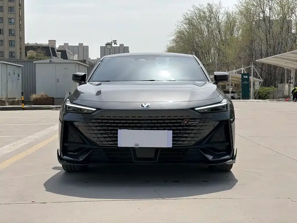 Changan UNI-V 2023 из CN, фото 3