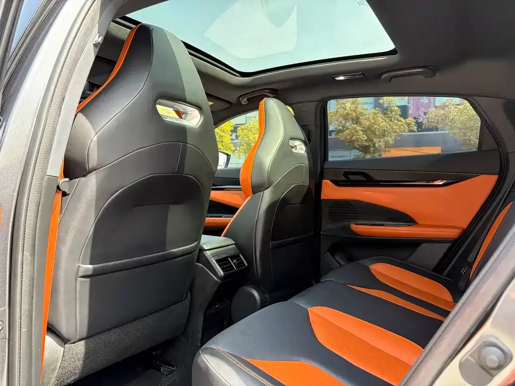 Changan UNI-V 2023 из CN, фото 5