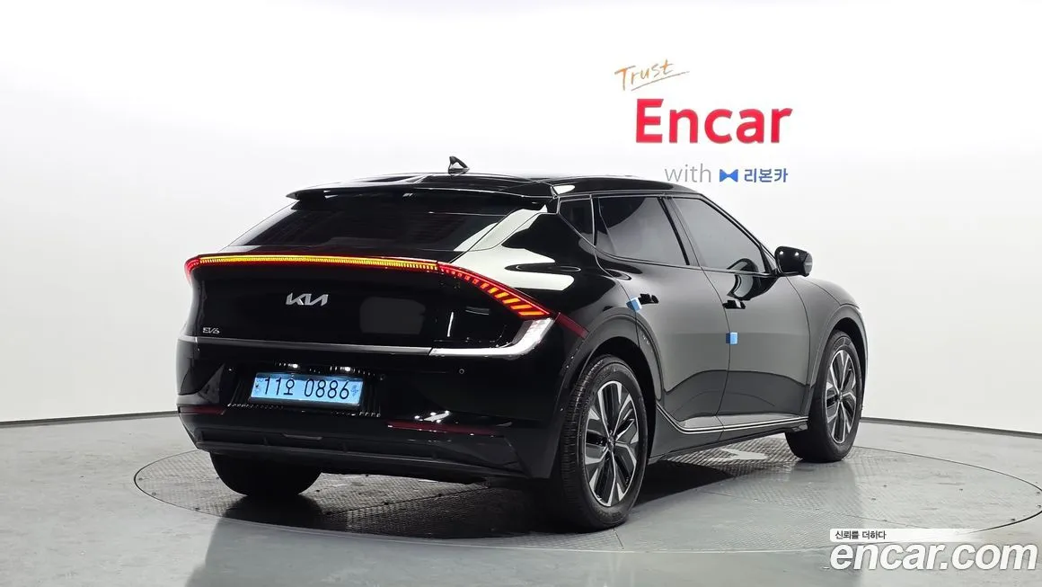 Kia EV6 — фото 4