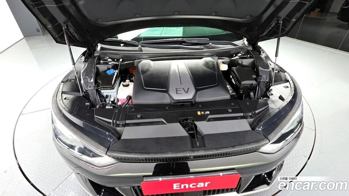Kia EV6 — фото 9