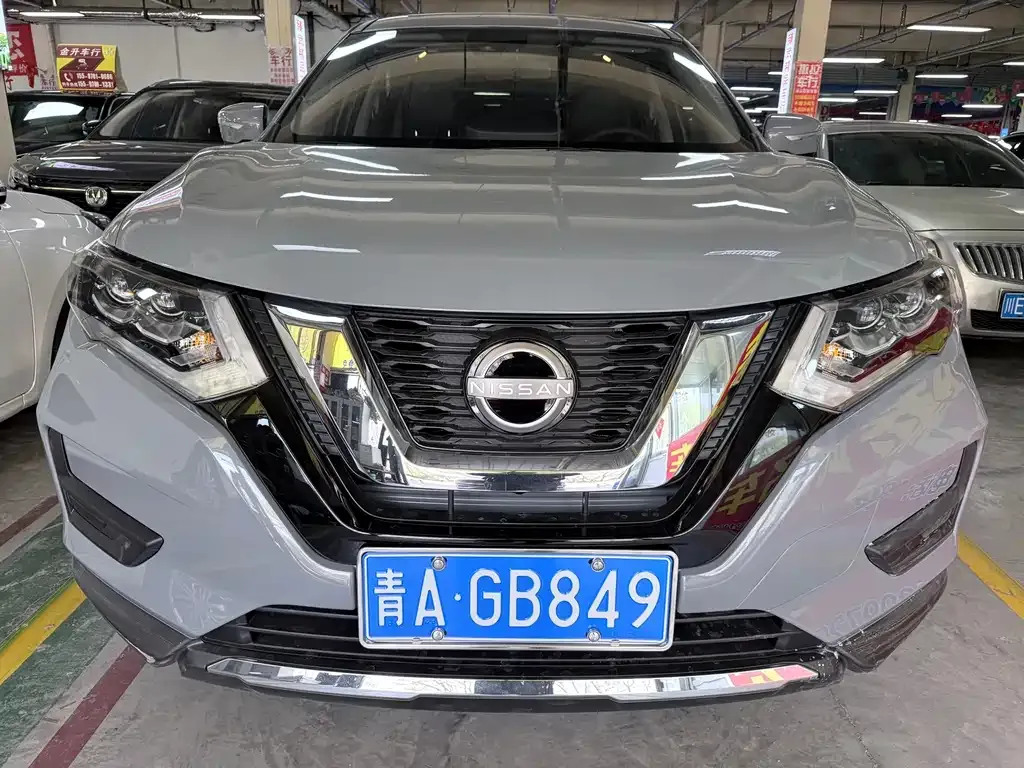 Nissan X-Trail — фото 10