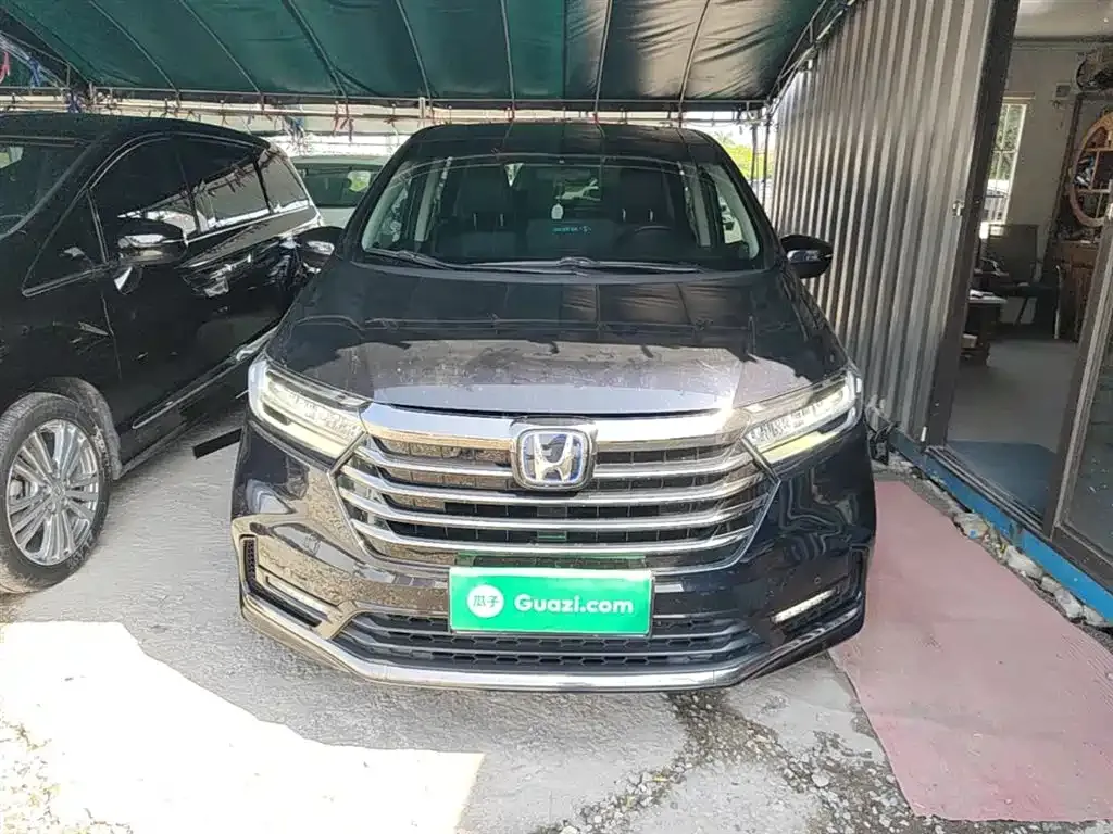 Honda Odyssey — фото 10