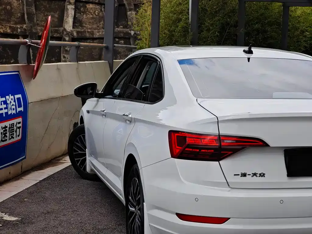 Volkswagen Sagitar 2021 из CN, фото 5