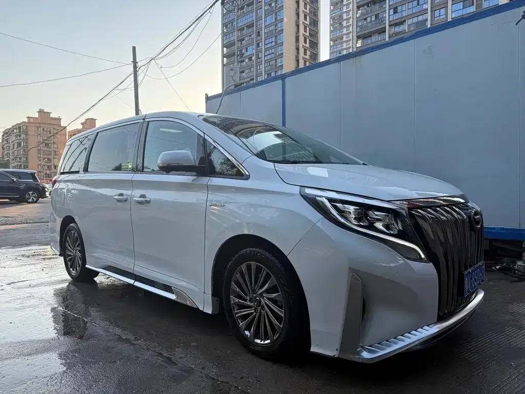 GAC Motor Trumpchi M8 — фото 4
