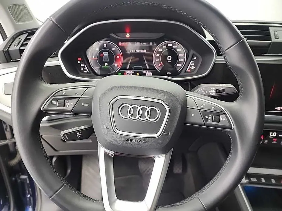 Audi Q3 2023 из KR, фото 9