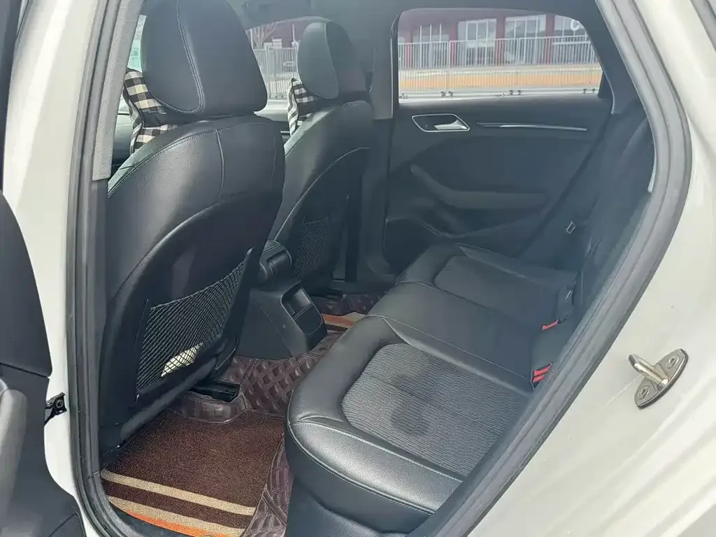 Audi A3 2021 из CN, фото 2