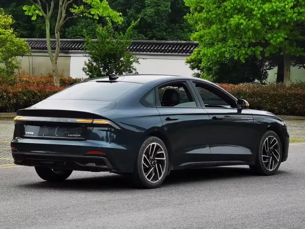 Lincoln Z 2023 из CN, фото 8