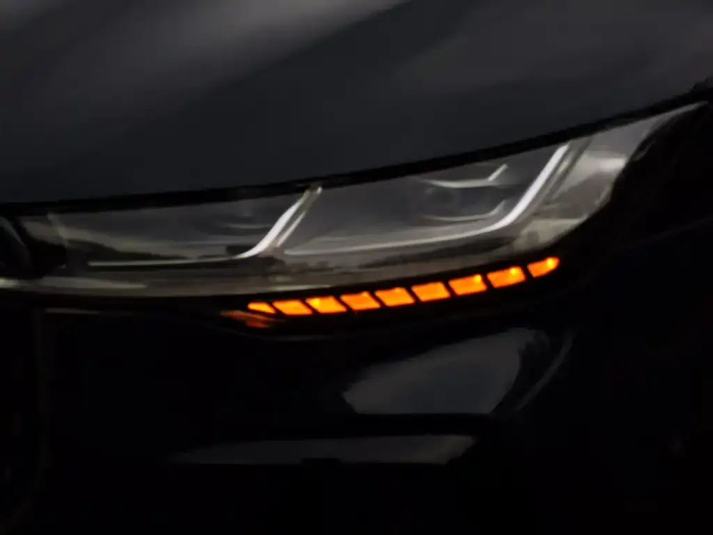 Lincoln Z 2023 из CN, фото 2