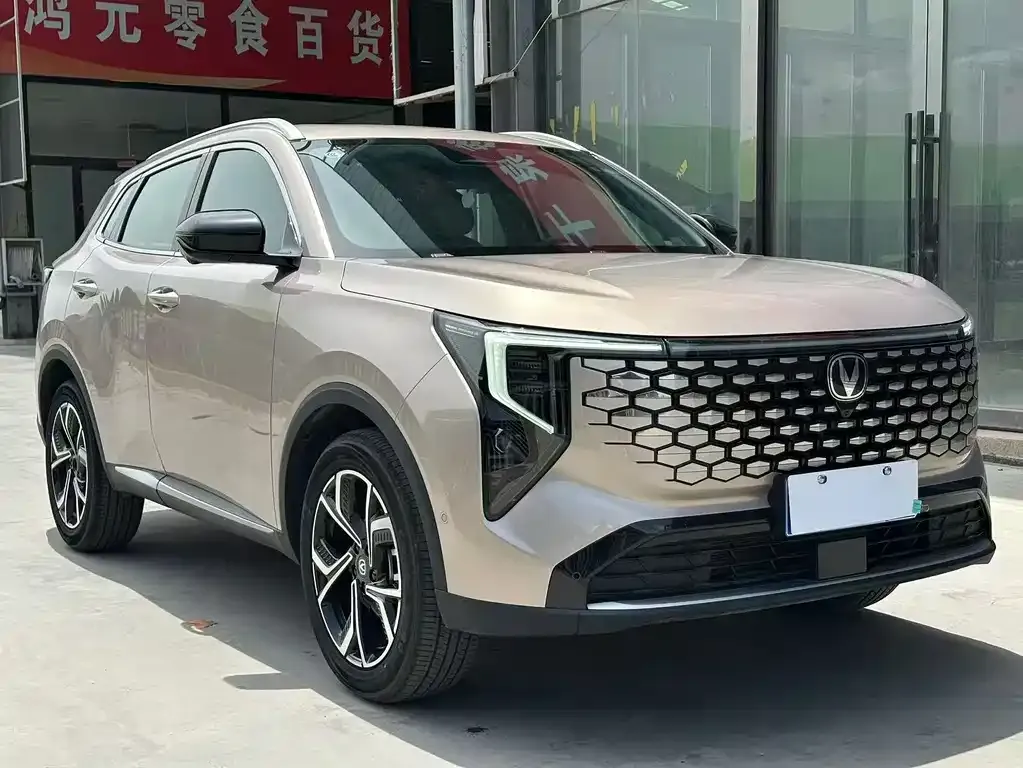 Changan CS55PLUS — фото 3