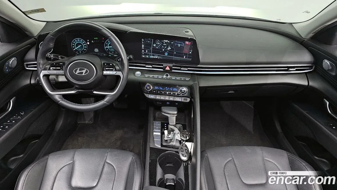 Hyundai AVANTE — фото 8